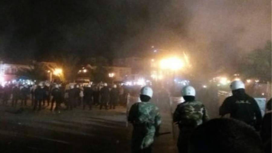 Άγρια επίθεση νεαρών σε αστυνομικούς στην Ορεστιάδα - Τους μαχαίρωσαν και τους χτύπησαν