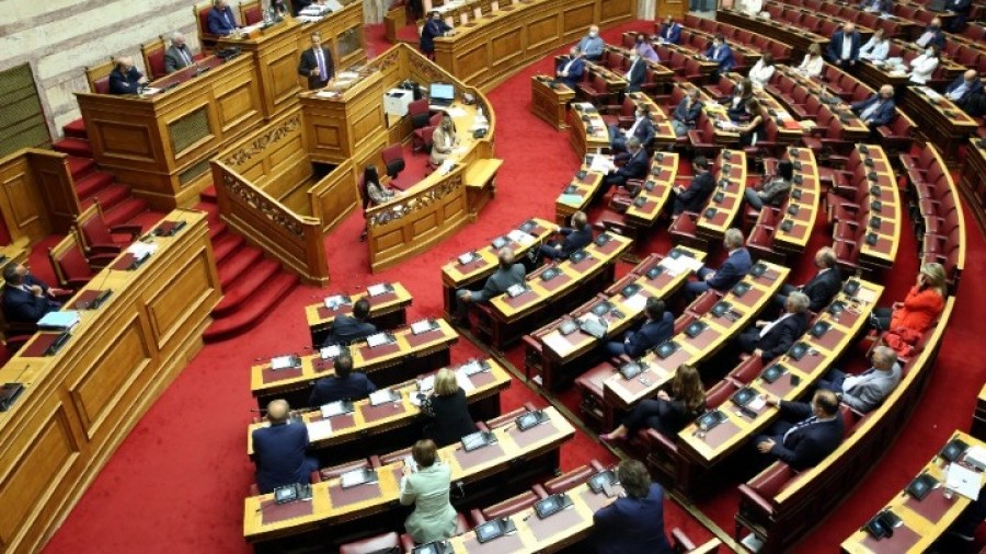 Τροπολογία με μέτρα στήριξης για τουρισμό, πολιτισμό και εργαζόμενους σε επιχειρήσεις που επλήγησαν από τον «Ιανό»