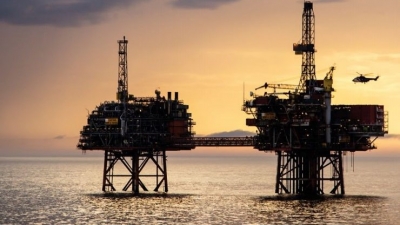 Tο σχέδιο της ΕΕ - Πλαφόν σε αέριο, ρωσικό πετρέλαιο - Αντιπρόταση στις ελληνικές ναυτιλιακές με «θυσία» κυρώσεων