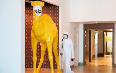Σαουδική Αραβία - Ένα ξενοδοχείο για καμήλες στη μέση της ερήμου