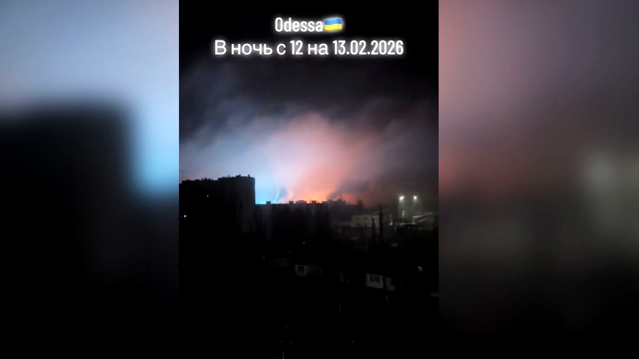 Συγκλονιστικά πλάνα - Η στιγμή που ο ρωσικός στρατός σαρώνει την Οδησσό με μπαράζ Geran και πυραύλων (vid)