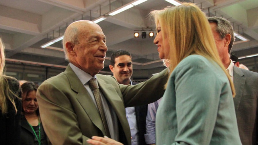 Συνάντηση Γεννηματά - Σημίτη για τα ελληνοτουρκικά, μετά τις αντιδράσεις για το άρθρο του πρώην πρωθυπουργού