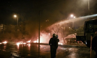 Σε 19 συλλήψεις και 22 προσαγωγές προχώρησε η ΕΛ.ΑΣ για τα επεισόδια στο Πολυτεχνείο