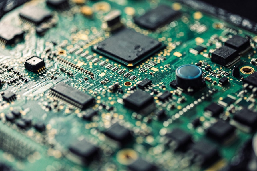  Η Ρωσία εισάγει μικροτσίπ από τη Δύση για τα οπλικά της συστήματα μέσω Τουρκίας