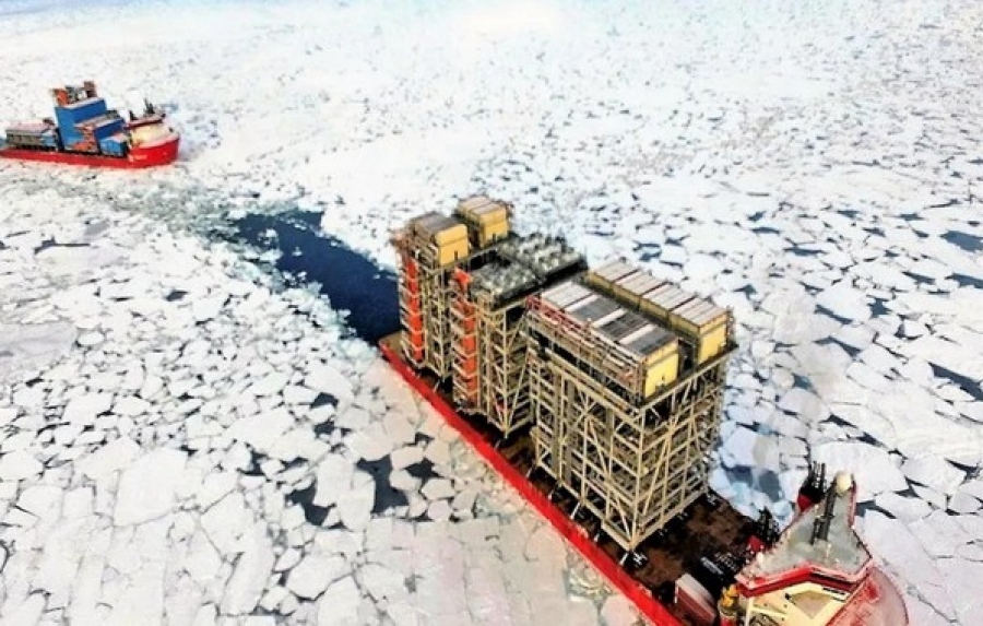 Trapped in the Arctic ice – The Russian shadow fleet is unable to reach Arctic LNG 2