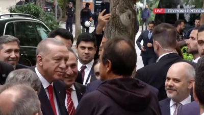 Στην τουρκική πρεσβεία ο Erdogan - Συνάντηση με εκπροσώπους της μουσουλμανικής μειονότητας