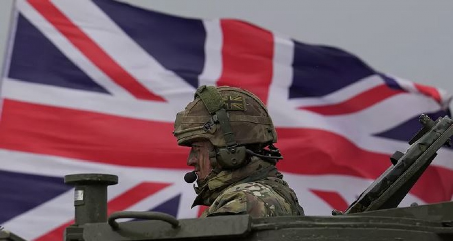 Η Zakharova ειρωνεύεται… τα μυστικά σχέδια Βρετανίας για πόλεμο με Ρωσία