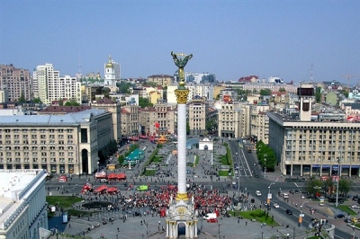 Στα όρια της υστερίας ο Zelensky – Σκηνοθέτησε δήθεν πραξικόπημα με… σαγιονάρες, κατηγόρησε τους Ρώσους, αλλά κανείς δεν τον πιστεύει