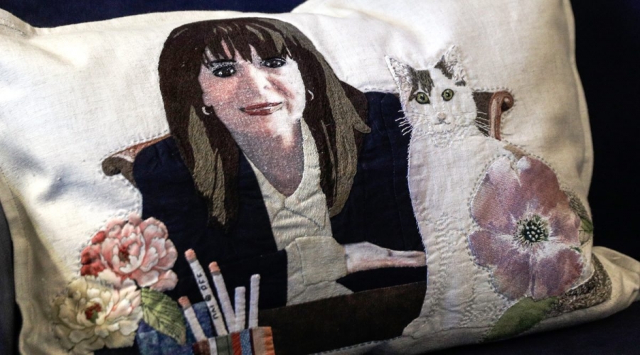 ﻿Η Προεδρία από σοβαρός θεσμός κατάντησε σύμβολο του κιτς και της γραφικότητας - Κατώτερη των περιστάσεων η Σακελλαροπούλου