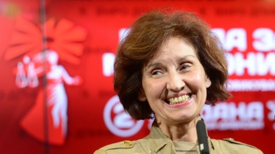 Siljanovska: Η μη χρήση του ονόματος Βόρεια Μακεδονία από εμένα, δεν παραβιάζει το Σύνταγμα και δεν θα προκαλέσει προβλήματα