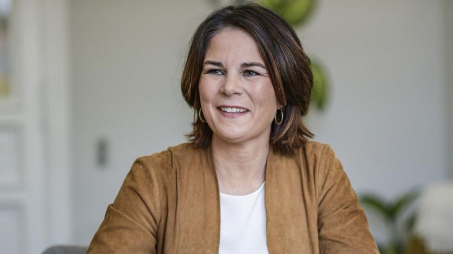 Baerbock (Γερμανία) για συμφωνία των σιτηρών: Οι βόμβες του Putin χτυπούν τώρα τους φτωχότερους του κόσμου