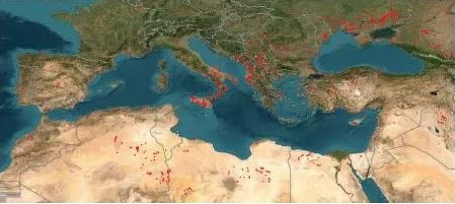 Κόβουν την ανάσα οι εικόνες της NASA με τα πύρινα μέτωπα στην Ελλάδα και όλη τη Μεσόγειο