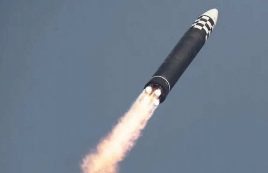 Βίαιος…υπερηχητικός θάνατος -  Κόκκινος συναγερμός στις ΗΠΑ για τον κινεζικό πύραυλο DF - 100, διαλύει στόχους στα 4.000 χλμ