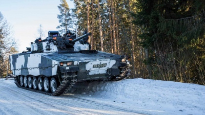 Δημοσίευμα κόλαφος: Ποιες χώρες της Ευρώπης προμηθεύονται σε κοινή παραγγελία οχήματα μάχης CV90 – Ο βρώμικος ρόλος του ΝΑΤΟ