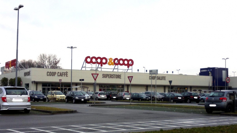 Τα ιταλικά σούπερ μάρκετ Coop σταματούν να πωλούν ισραηλινά προϊόντα – Κατηγορούν τον Netanyahu για γενοκτονία στη Γάζα