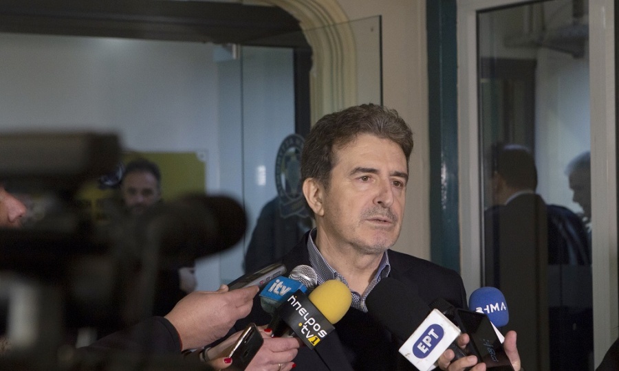 Χρυσοχοϊδης: Δεν θα περάσει κανείς στην Ελλάδα χωρίς νόμιμα ταξιδιωτικά έγγραφα