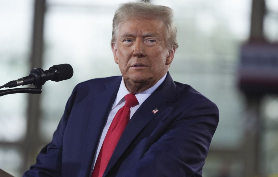 Περίεργη δήλωση Trump: Δεν θέλω να είμαι παρών σε μία συνάντηση Putin - Zelensky