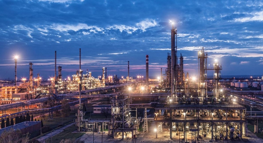 Πονοκέφαλος στα διυλιστήρια της Κεντρικής Ευρώπης για τον αντίκτυπο των κυρώσεων στις ρωσικές πετρελαϊκές