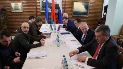 Συμφωνία Ρωσίας - Ουκρανίας για 3ο γύρο συνομιλιών - Υπό πολιορκία Κίεβο, Χάρκοβο, Μαριούπολη - Στόχος και η Οδησσός