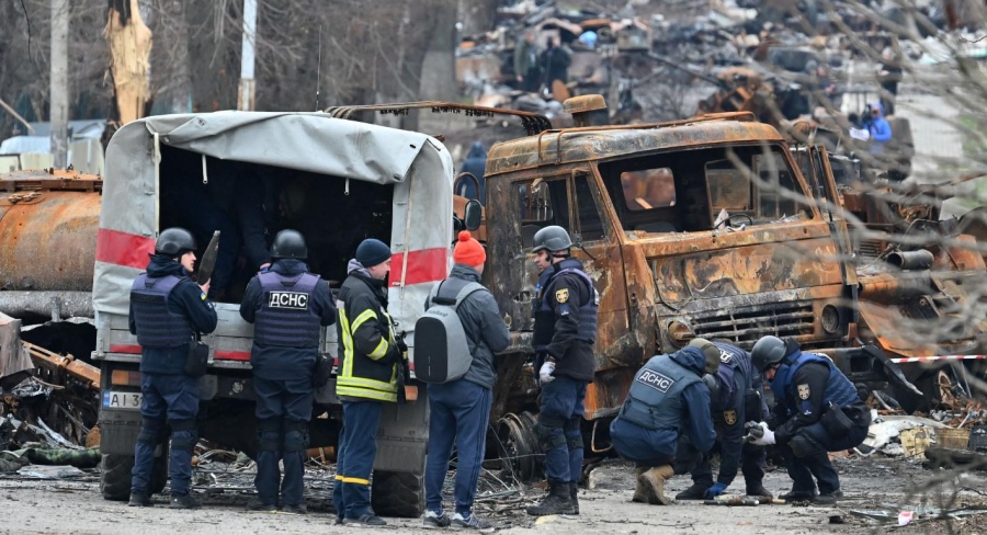 Θέλει ναυάγιο στην Αλάσκα - Απίστευτη προβοκάτσια στήνει η Ουκρανία με εικόνες «ρωσικής φρίκης» στο Kharkiv
