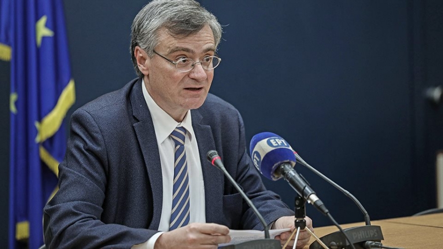 Καμπανάκι Τσιόδρα για 3 περιοχές - Έντονα αυξητική τάση της πανδημίας