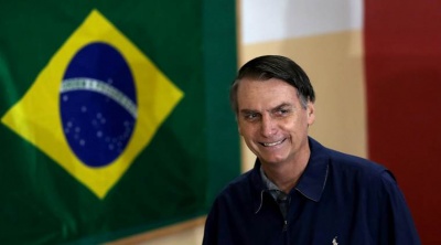 Βραζιλία: Φαβορί για την προεδρία ο ακροδεξιός J. Bolsonaro – Διευρύνει το προβάδισμα του