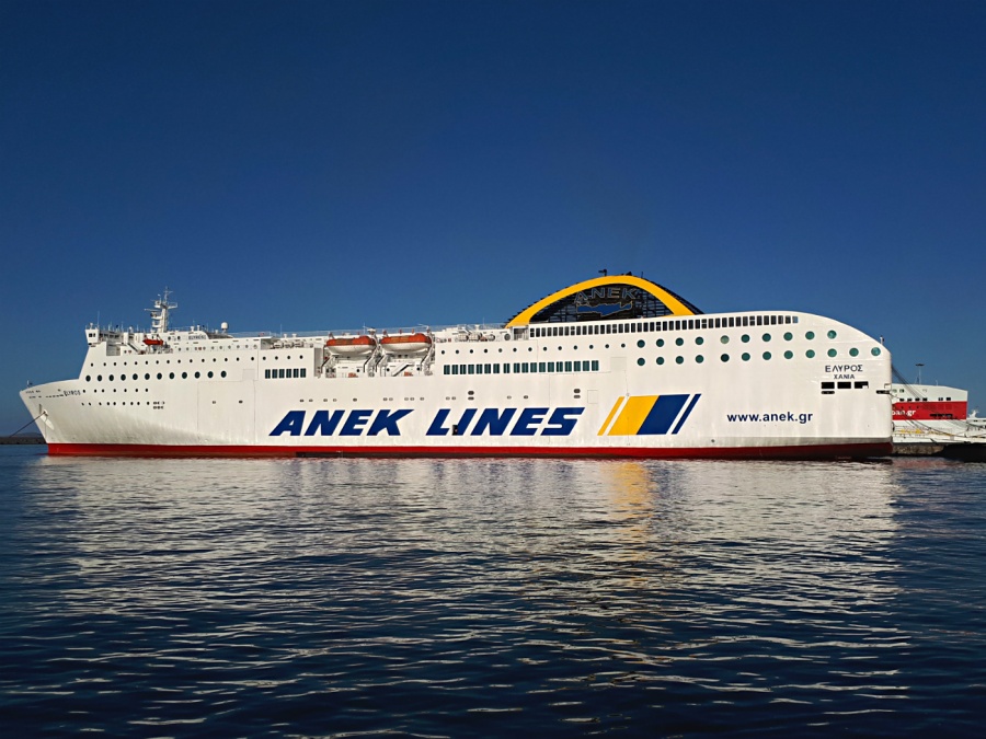 Εκπτώσεις στους υποψήφιους των Πανελληνίων από την ANEK Lines