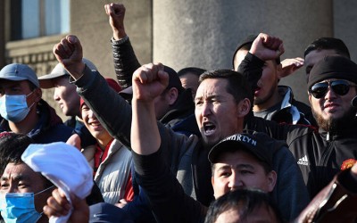 Αυξάνονται οι εντάσεις στο Κιργιστάν - Έκλεισαν τα σύνορα οι αρχές