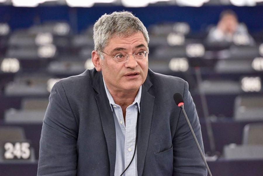 Την παραμονή του Ποταμιού στο Κίνημα Αλλαγής υπό όρους πρότειναν Κύρκος - Μεΐμάρογλου