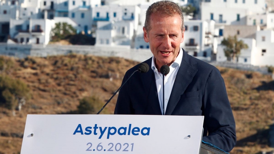 Diess (CEO VW): Το επαναστατικό πείραμα της Αστυπάλαιας μας δείχνει την Ευρώπη στο μέλλον