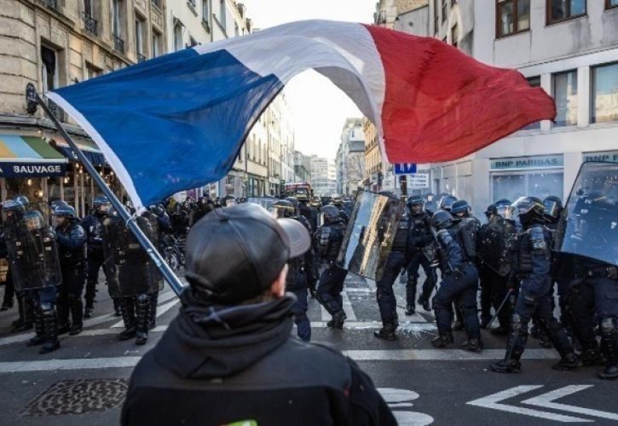 Γαλλία: Πακέτο έκτακτης στήριξης 1,3 δισ. ευρώ στους αγρότες – Στο επίκεντρο το κόστος καυσίμων και ο καύσωνας