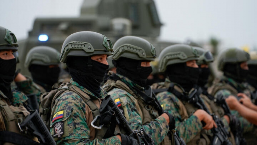 Στρατιωτική καταιγίδα και στο Εκουαδόρ: Αμερικανική επιχείρηση συντριβής του δικτύου ναρκωτικών Los Lobos