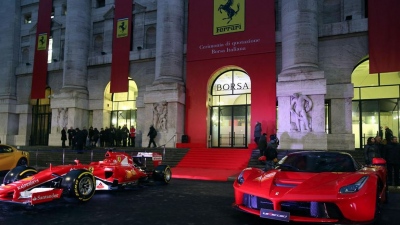 F1: Mε ... χίλια η μετοχή της Ferrari λόγω της μεταγραφής του Hamilton