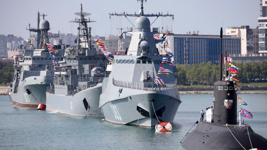 Ατσάλινο τείχος στη Μαύρη Θάλασσα - Η Ρωσία θα ενισχύσει το στόλο της με νέα πλοία