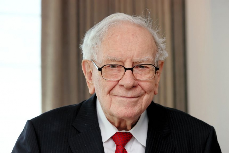 Buffett (Berkshire): Νέα τοποθέτηση - έκπληξη στην Alphabet - Μειώνει θέση στην Apple
