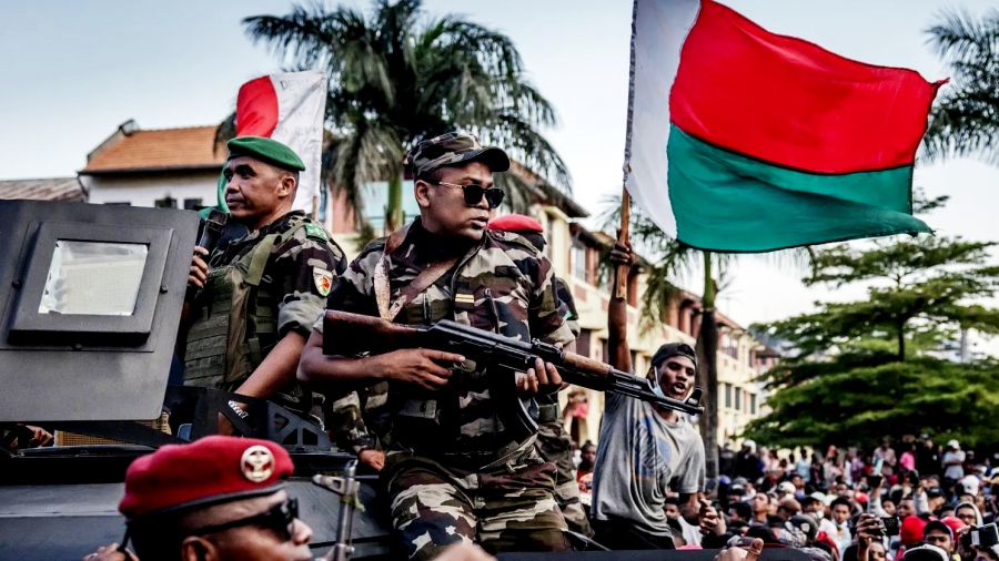 Στρατηγικό ματ της Ρωσίας στον Ινδικό - Τι σηματοδοτούν οι κολοσσιαίες μεταφορές όπλων και τεχνογνωσίας στη Μαδαγασκάρη