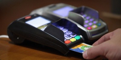 Ανεβαίνει ο πυρετός e - αποδείξεων για το 2020 - Ποινή φόρου 22% σε όσους δεν καλύψουν το 30% του εισοδήματος με ηλεκτρονικά μέσα