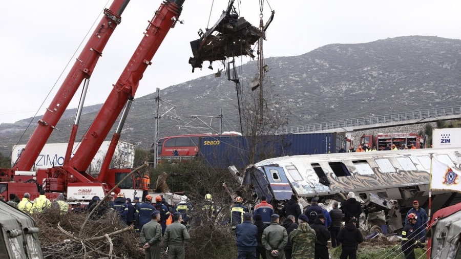 Τραγωδία στα Τέμπη: Προανακριτική για Πλεύρη, Τριαντόπουλο, Ράπτη και Παπαδόπουλο ζητά ο ΣΥΡΙΖΑ