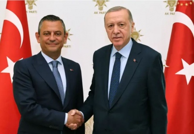 Τουρκία: Ανοίγει δημοσκοπικά η ψαλίδα μεταξύ ΑΚΡ και CHP