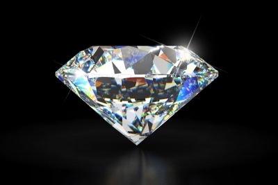 Άρχισε η κατάρρευση της αγοράς των φυσικών διαμαντιών – Η νέα τάση στις ΗΠΑ με τα διαμάντια… εργαστηρίου