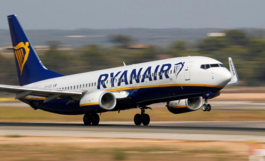 Έφθασαν στο αεροδρόμιο Μακεδονία οι επιβάτες της Ryanair από τη Ρουμανία