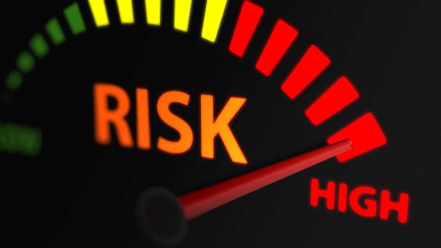 Η εκτίναξη του πολιτικού ρίσκου μεταθέτει τις αξιολογήσεις της Ελλάδος και placement στις τράπεζες – Fitch 27/1, DBRS 10/3