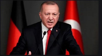 Στο στόχαστρο του Erdogan οι Γκιουλενιστές - Συνελήφθησαν 304 στελέχη των ενόπλων δυνάμεων