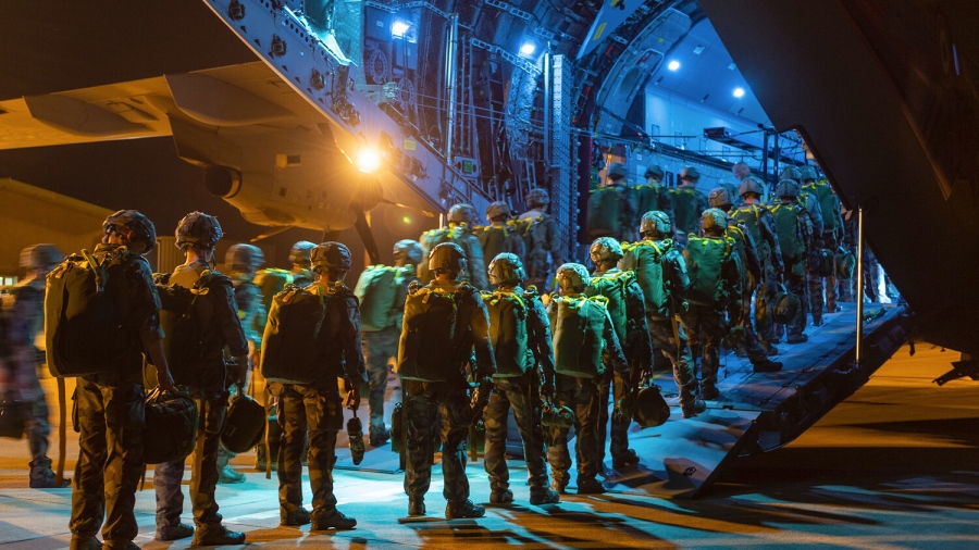 Κόλαση - Ο Γάλλος Αρχιστράτηγος απειλεί τη Ρωσία - «Η Ευρώπη είναι έτοιμη για πόλεμο» - Ο Macron αναθεωρεί το πυρηνικό δόγμα