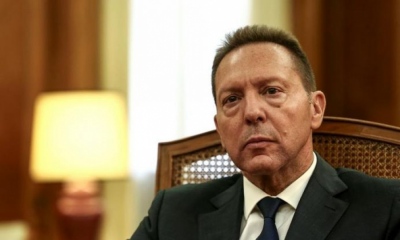 Αποκαλύψεις από Στουρνάρα: Όταν αρνήθηκα τη διοίκηση στην Τράπεζα Αττικής, ο ΣΥΡΙΖΑ έστειλε το ΣΔΟΕ στη σύζυγό μου