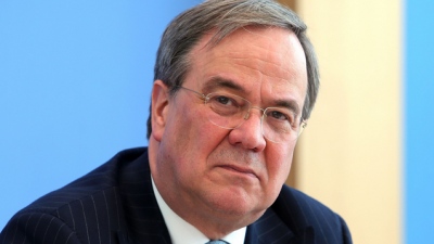 Armin Laschet (Βουλή): Η Γερμανία εξάντλησε τις δυνατότητές της να παρέχει στρατιωτική βοήθεια στην Ουκρανία
