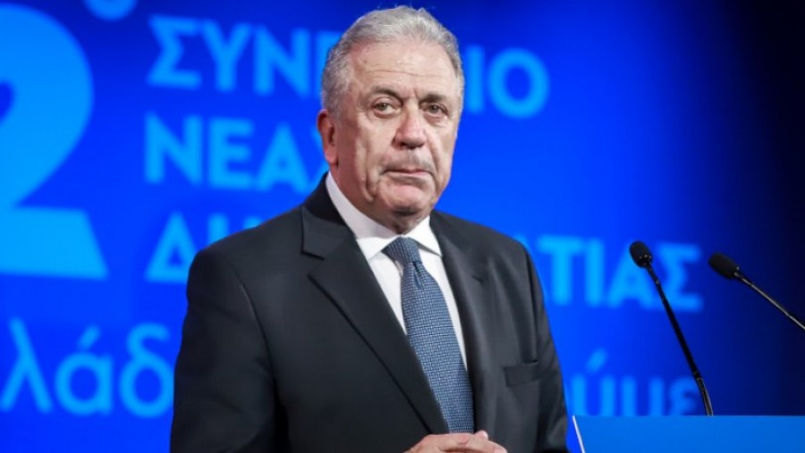 Υπόθεση Novartis: Σήμερα η κατάθεση του Δ. Αβραμόπουλου