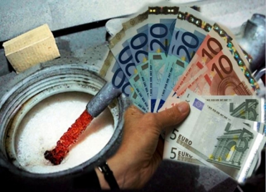 YΠΟΙΚ: Μέχρι τα 650 ευρώ το επίδομα θέρμανσης - Επιδοτούνται και τα καυσόξυλα