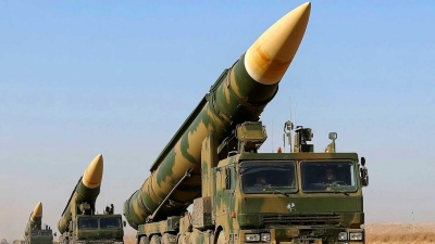 «Θα πάρουμε εκδίκηση» - Οι Φρουροί της Επανάστασης χτυπούν στόχους ως αντίποινα για το μακελειό στο δημοτικό σχολείο (vid)