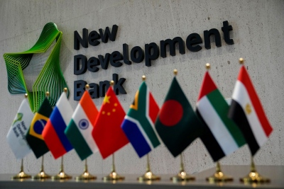 Νέα Τάξη Πραγμάτων - BRICS: Καταιγίδα επενδύσεων 45 τρισ. δολ. στον Παγκόσμιο Νότο ανατρέπει την οικονομική ηγεμονία της Δύσης